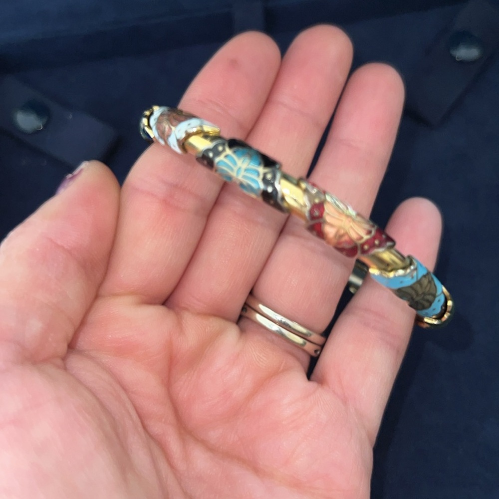 Butterfly bangle - Picture 6 of 6
